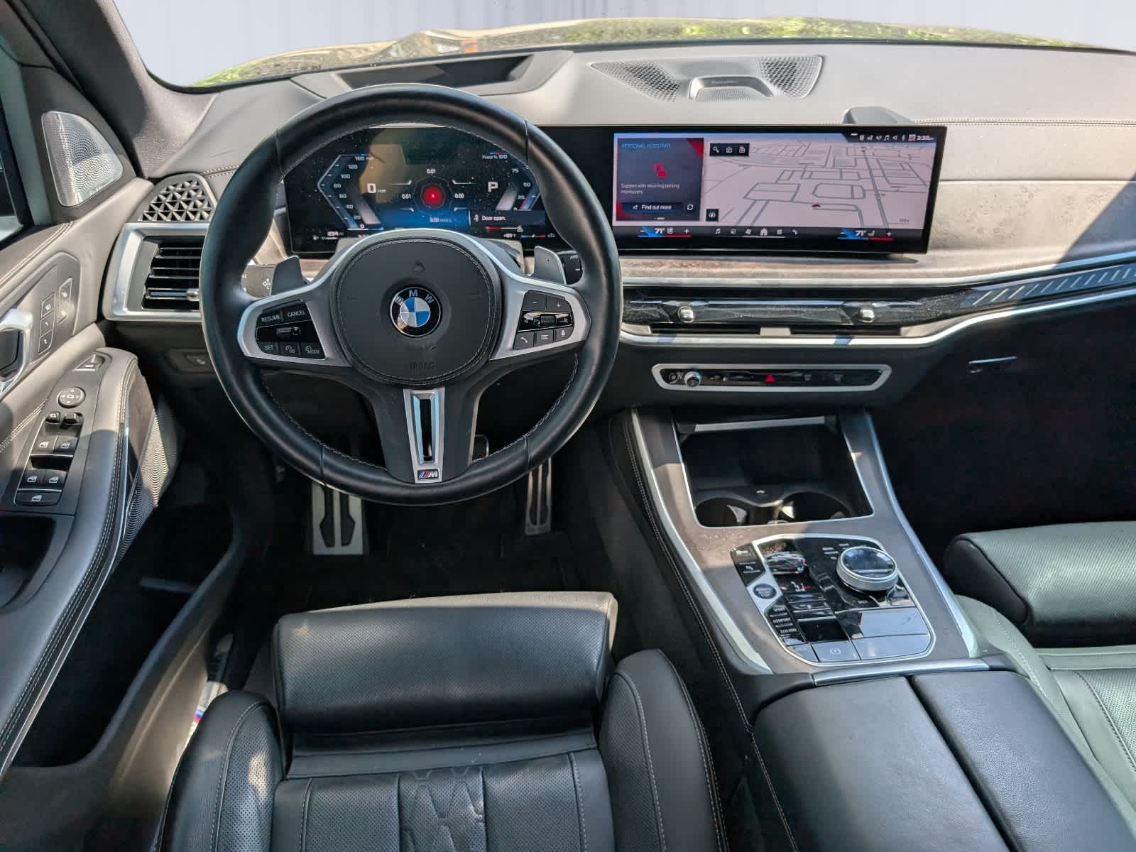 2025 BMW X5 M60i