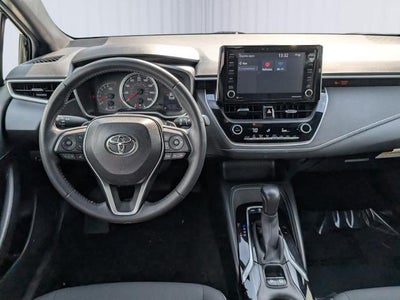 2022 Toyota Corolla Hatchback SE