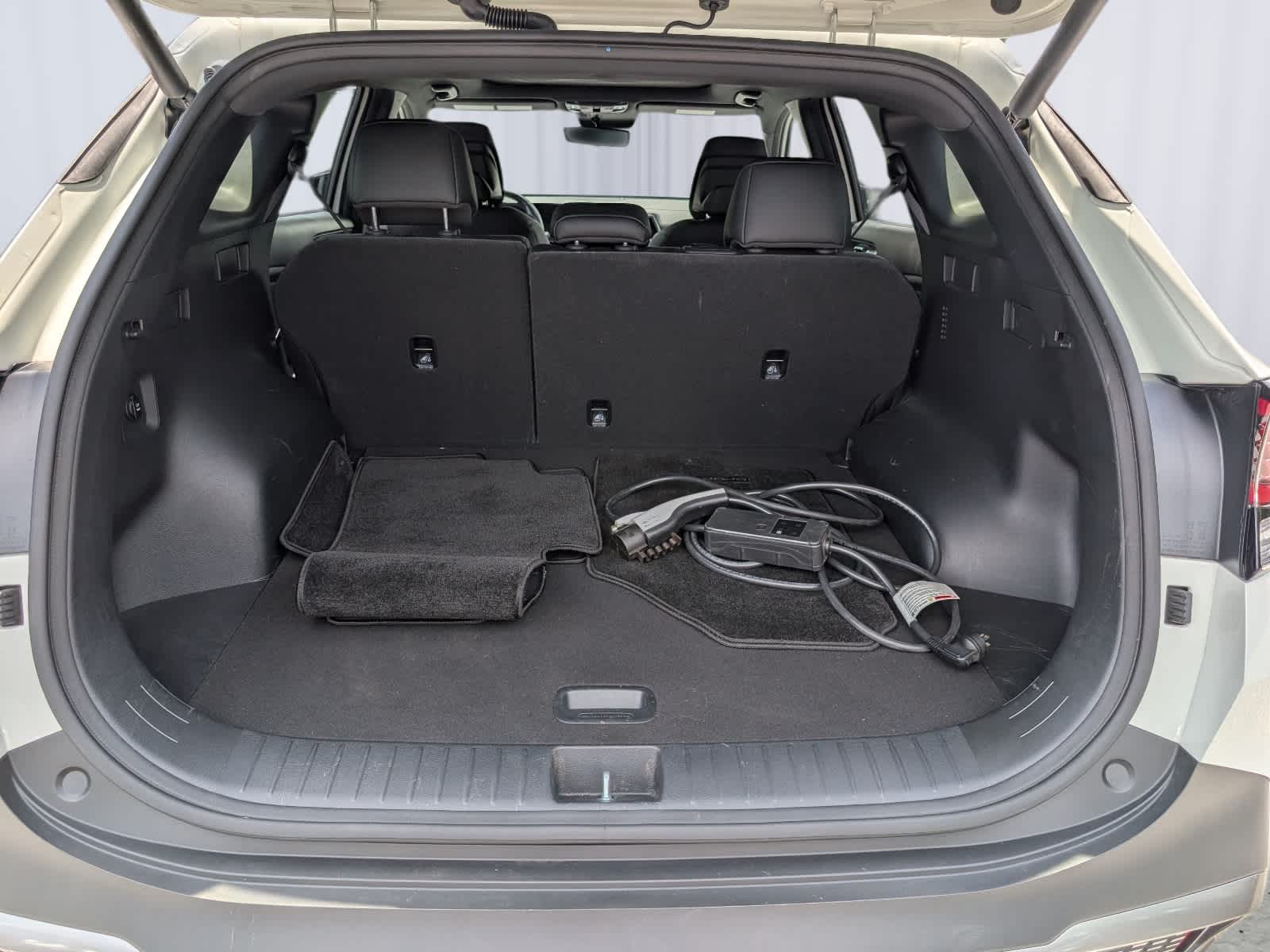 2024 Kia Sportage Plug-In Hybrid X-Line