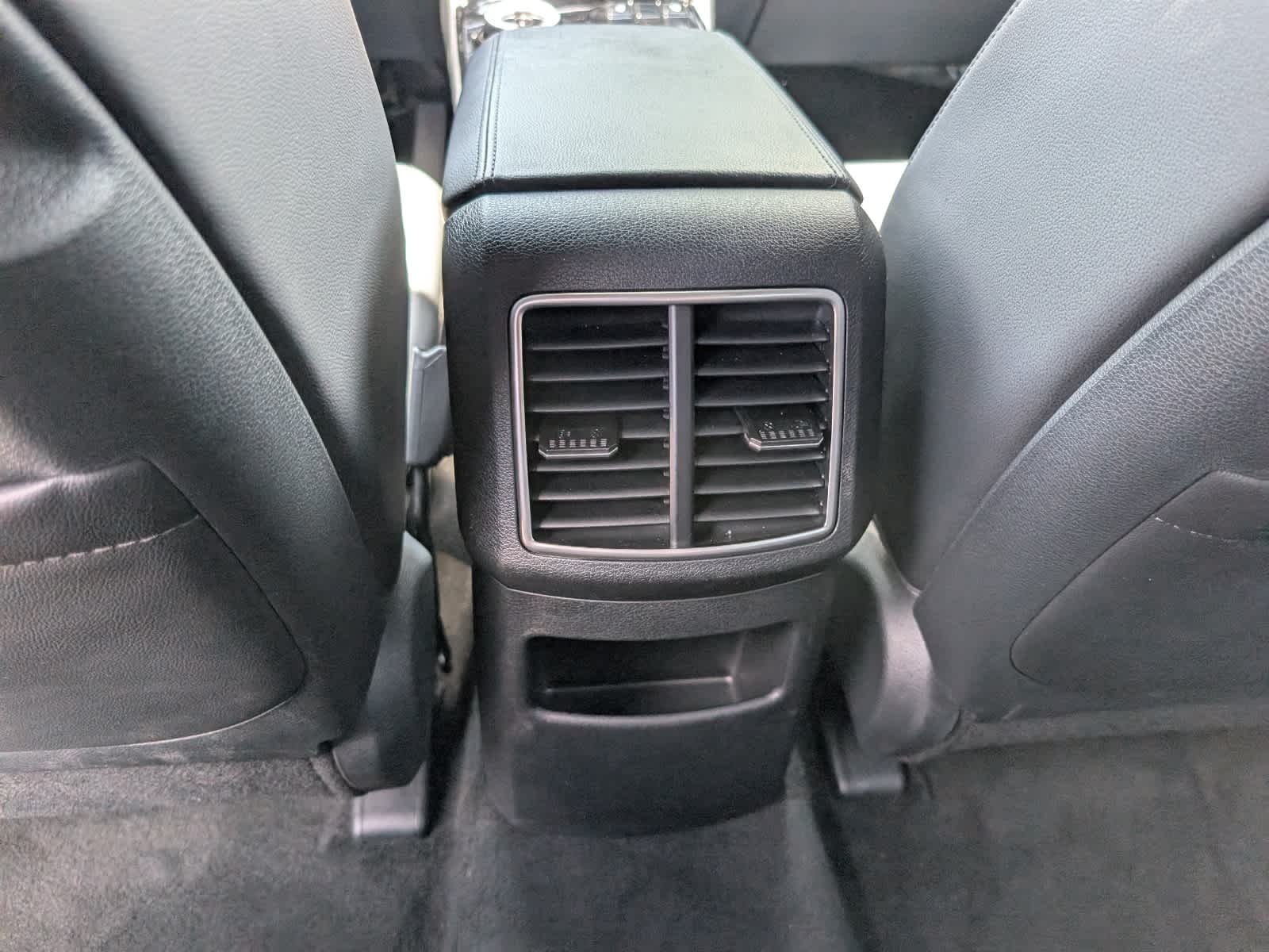 2024 Kia Sportage Plug-In Hybrid X-Line