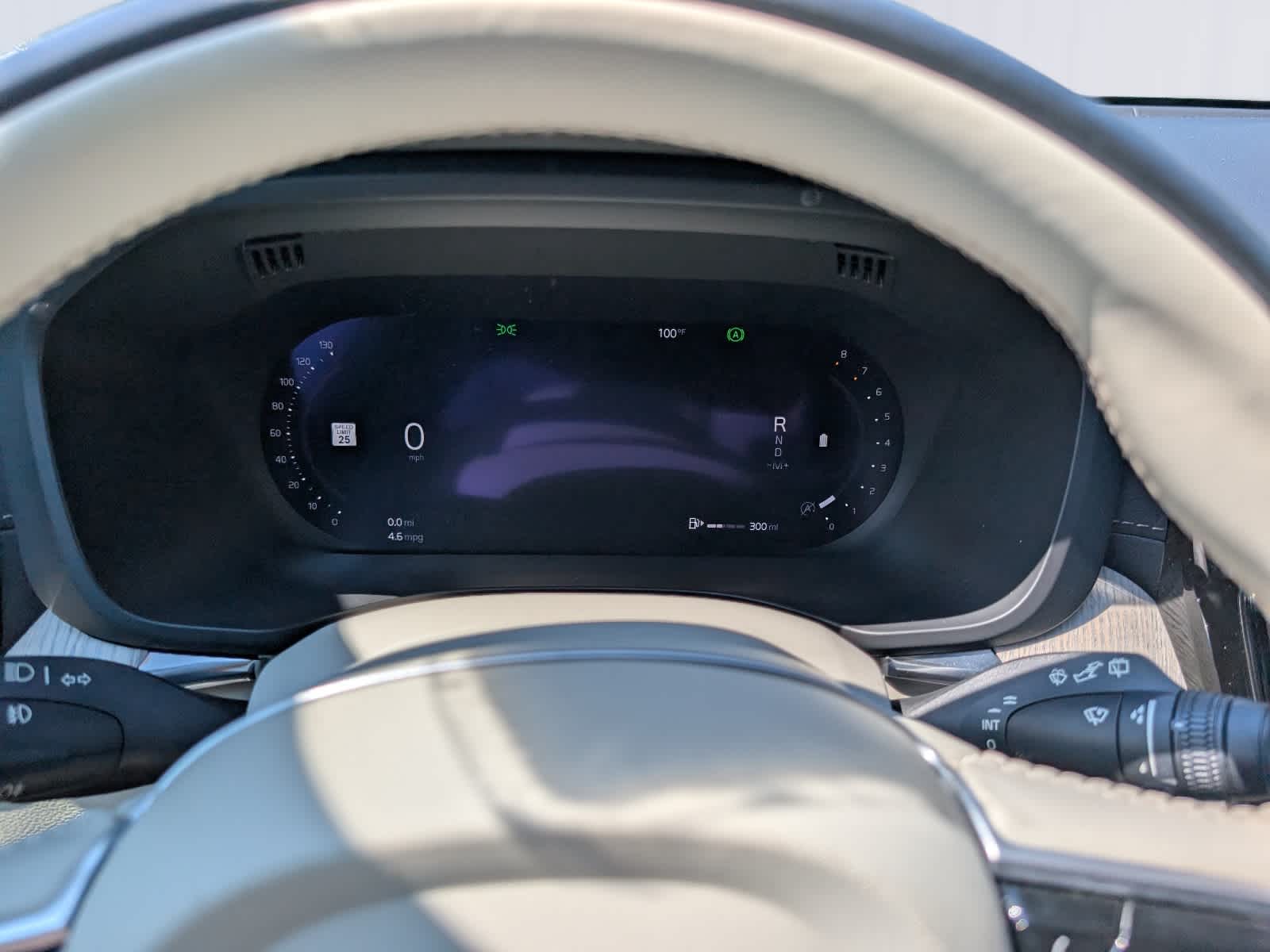 2022 Volvo XC60 B5 Inscription