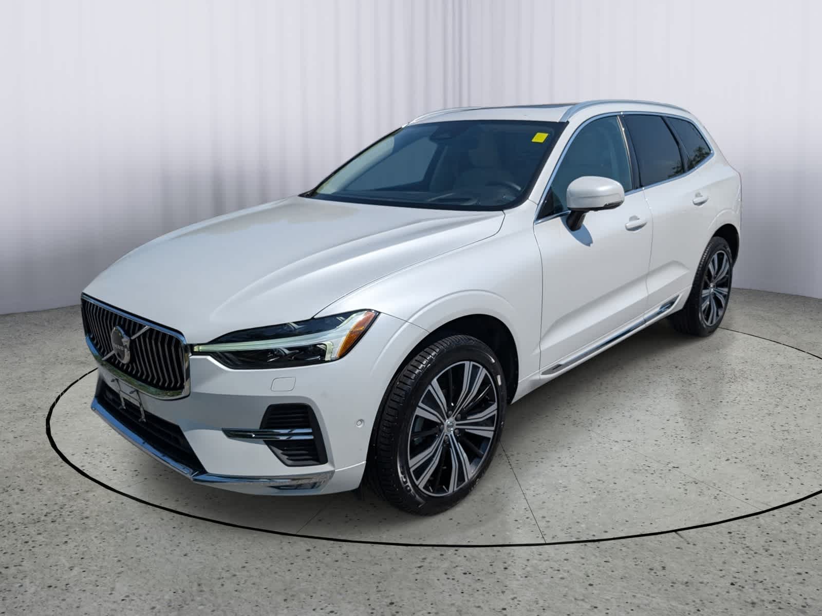 2022 Volvo XC60 B5 Inscription