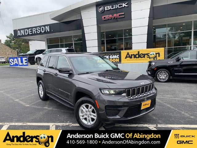 2022 Jeep Grand Cherokee Laredo