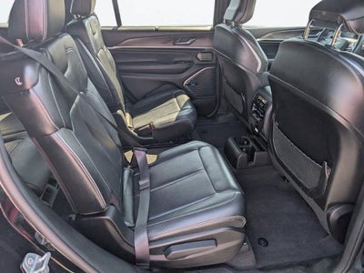 2022 Jeep Grand Cherokee L Overland