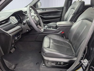 2022 Jeep Grand Cherokee 4xe Overland