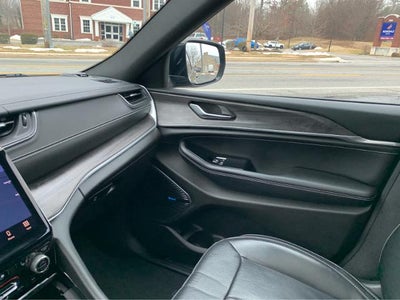 2022 Jeep Grand Cherokee 4xe Overland