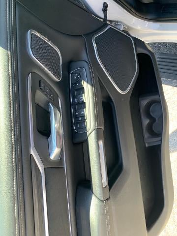 2023 RAM 1500 Laramie Crew Cab 4x4 5'7" Box