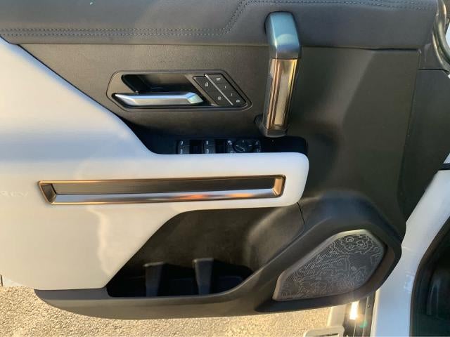 2024 GMC HUMMER EV SUV 2X