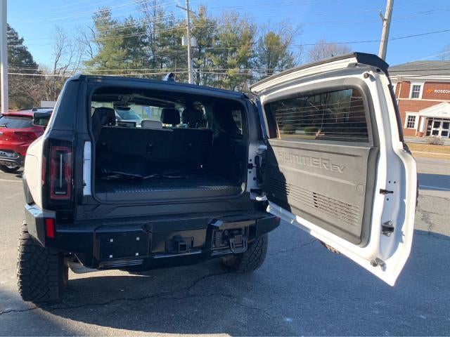 2024 GMC HUMMER EV SUV 2X