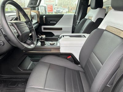 2024 GMC HUMMER EV SUV 2X
