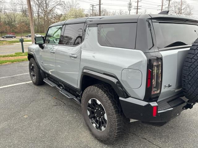 2024 GMC HUMMER EV SUV 2X