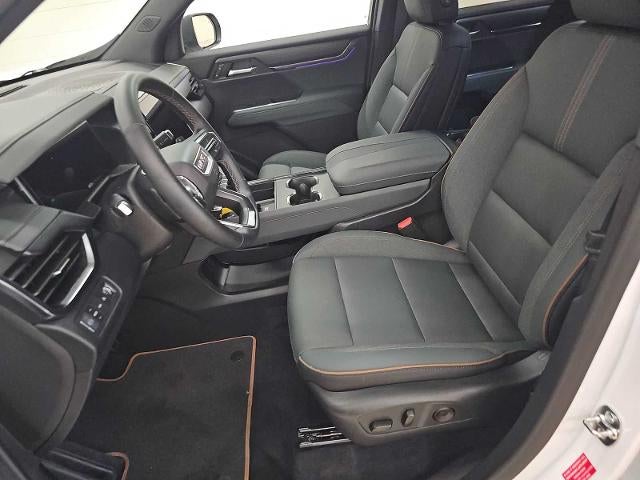 2025 GMC Acadia AT4