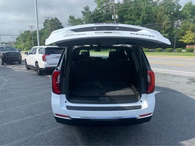 2025 GMC Yukon Elevation
