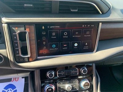 2023 GMC Yukon Denali Ultimate