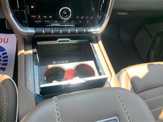 2025 GMC Yukon Denali Ultimate