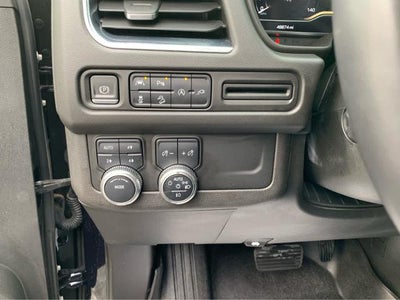 2022 GMC Yukon XL AT4