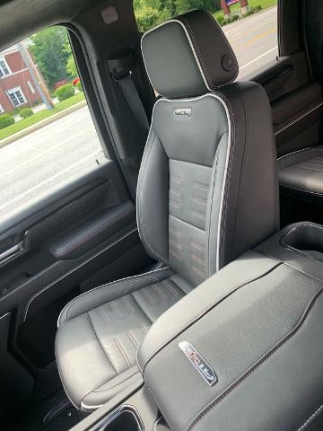2025 GMC Sierra 2500 HD AT4X