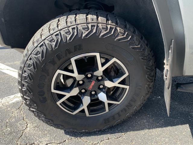 2024 GMC Canyon AT4X