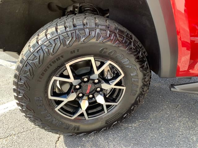 2024 GMC Canyon AT4X