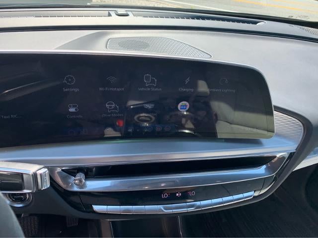 2024 Cadillac LYRIQ Luxury 1