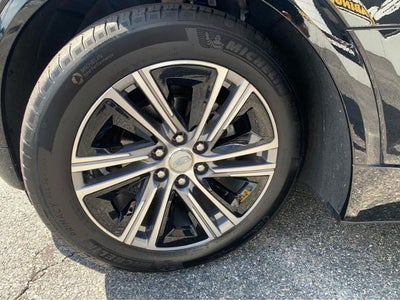 2024 Cadillac LYRIQ Luxury 1
