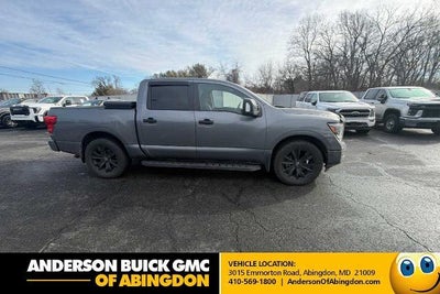 2024 Nissan Titan SV