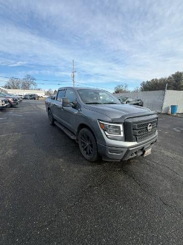 2024 Nissan Titan SV