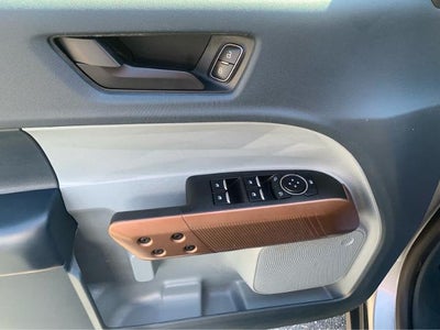 2023 Ford Maverick Lariat