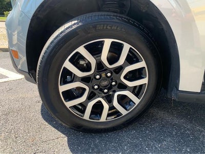 2023 Ford Maverick Lariat