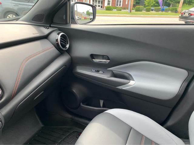 2024 Nissan Kicks SR Xtronic CVT
