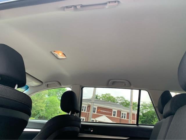 2010 Subaru Outback 2.5i Premium