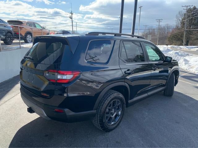 2023 Honda Pilot TrailSport