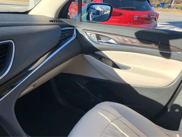 2022 Buick Enclave Avenir