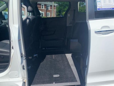 2019 Toyota Sienna SE