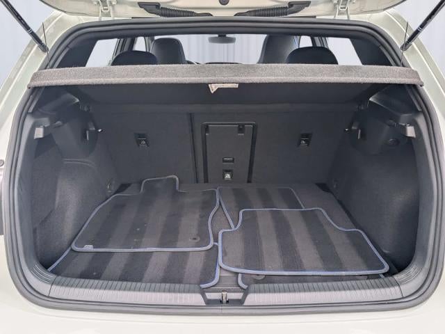 2024 Volkswagen Golf R Base